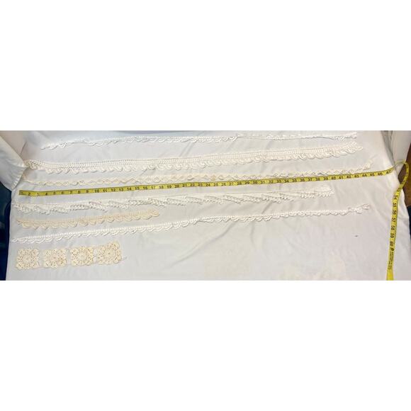 VINTAGE Hand Made LACE TRIM BULK LOT SEWING CRAFT DOLL CLOTHES Edgings Cream Wht - Picture 14 of 16